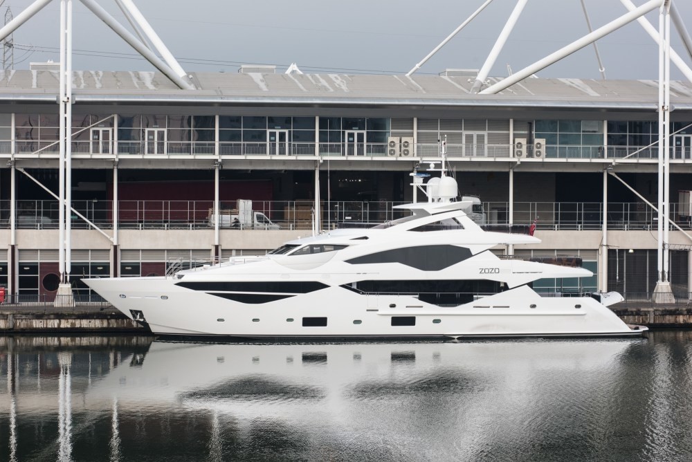 who owns zozo yacht